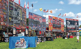 Традиционный ежегодный праздник для всей семьи - Aurora Ribfest...
